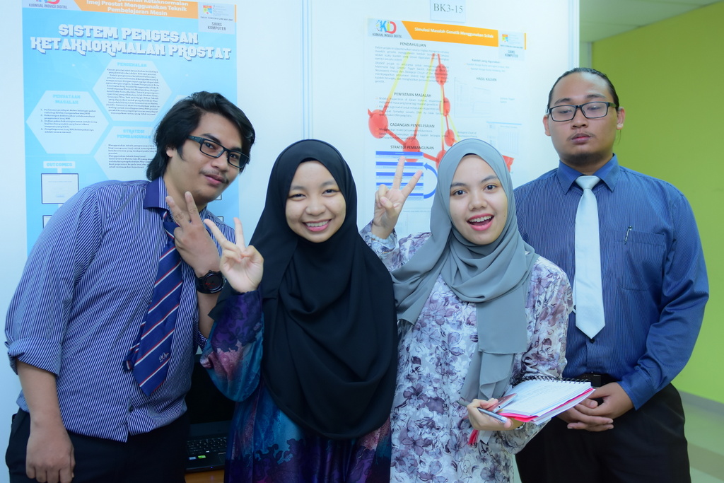 043 DSC 3018